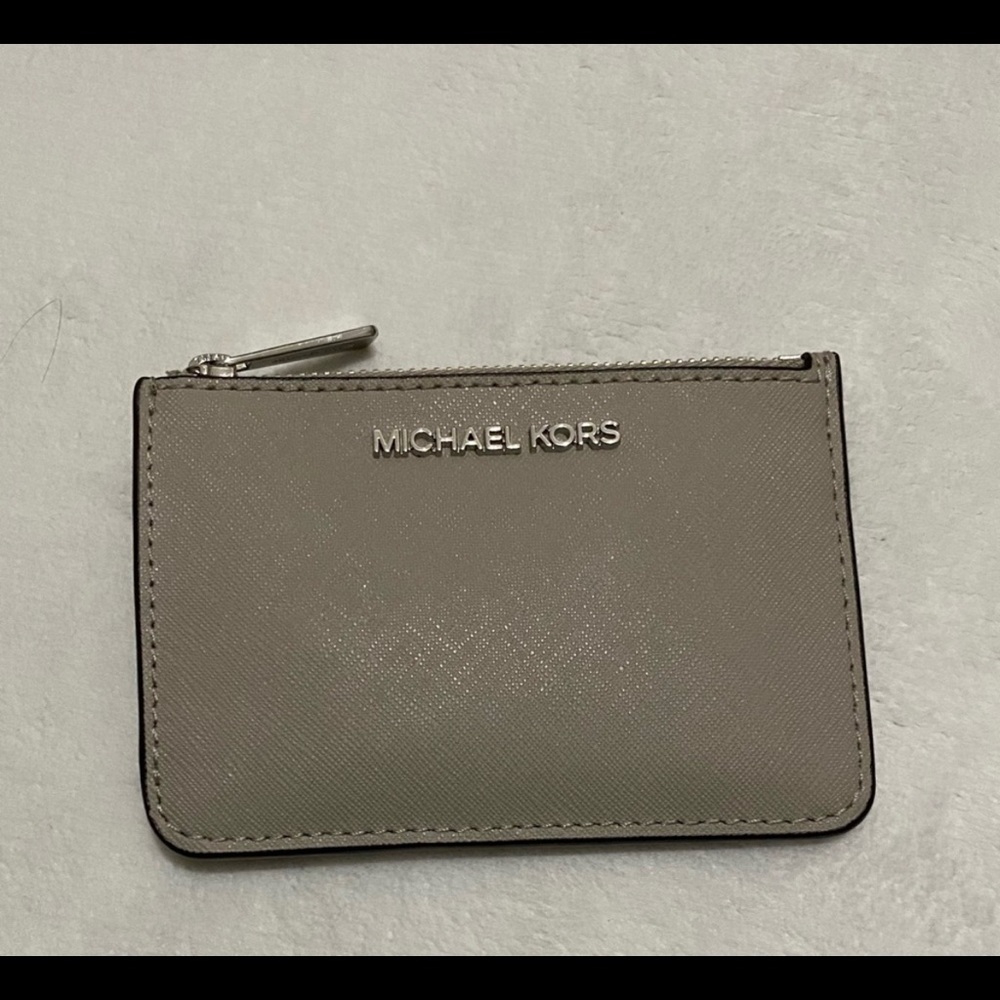 Michaels kors wallet